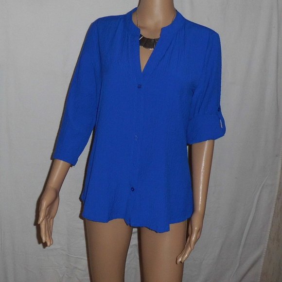 Women's Blouse - Picture 1 of 4